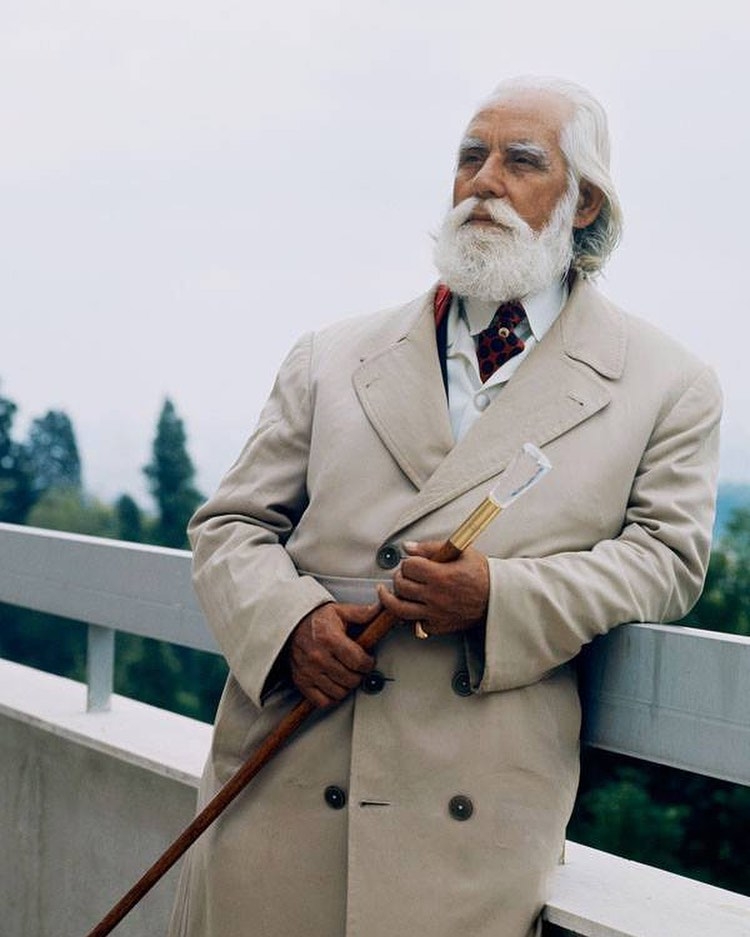 Omraam Mikhaël Aïvanhov Photo of Omraam Mikhaël Aïvanhov